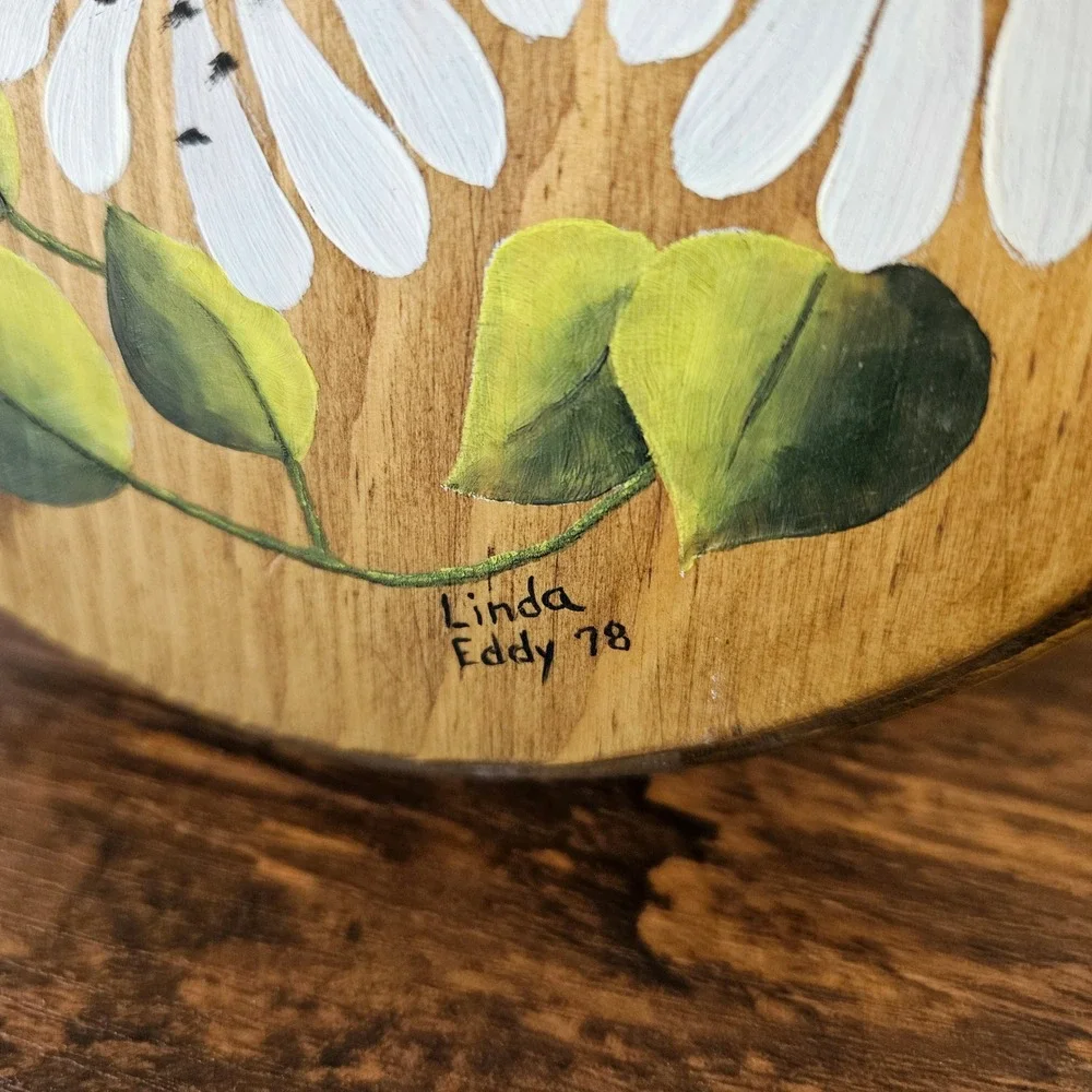 Vtg 70s 1978 Linda Eddy Signed Hand Painted Daisy Wood Plaque Oval Wall Art
